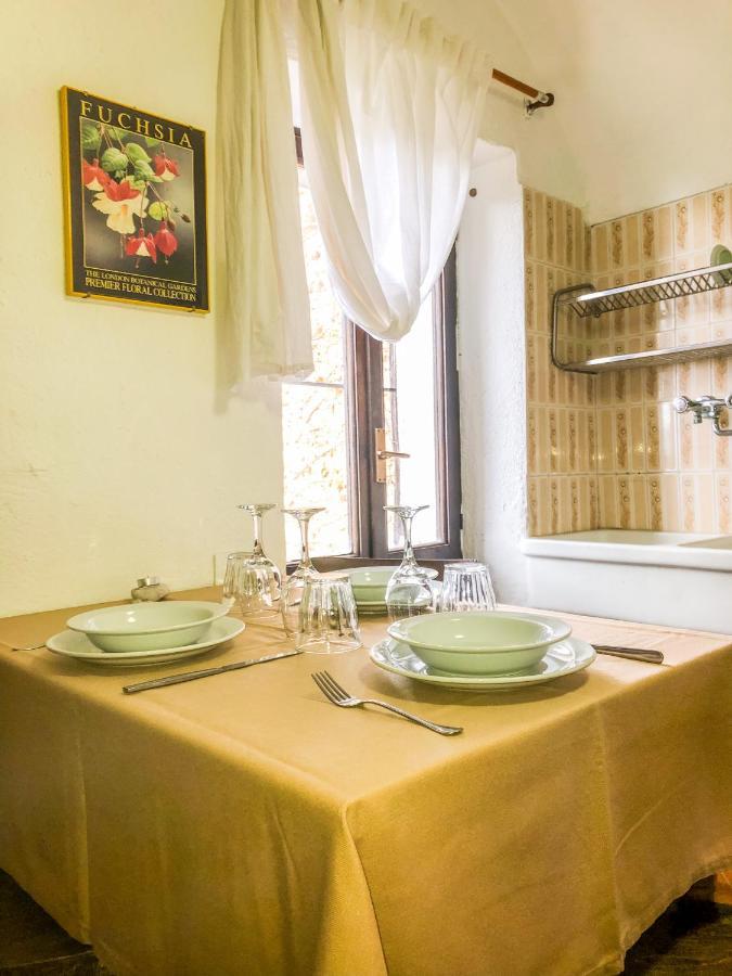 La Casa Di Vasco Bussana Vecchia Apartment Sanremo Bagian luar foto